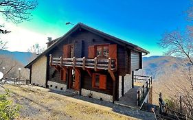 Lo Chalet Nel Bosco-The House Of Beautiful Sensation